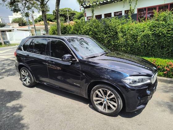 BMW X5 4.4 4X4 50I M SPORT V8 32V GASOLINA 4P AUTOMÁTICO BMW X5 4.4 4X4 50I M SPORT V8 32V GASOLINA 4P AUTOMÁTICO